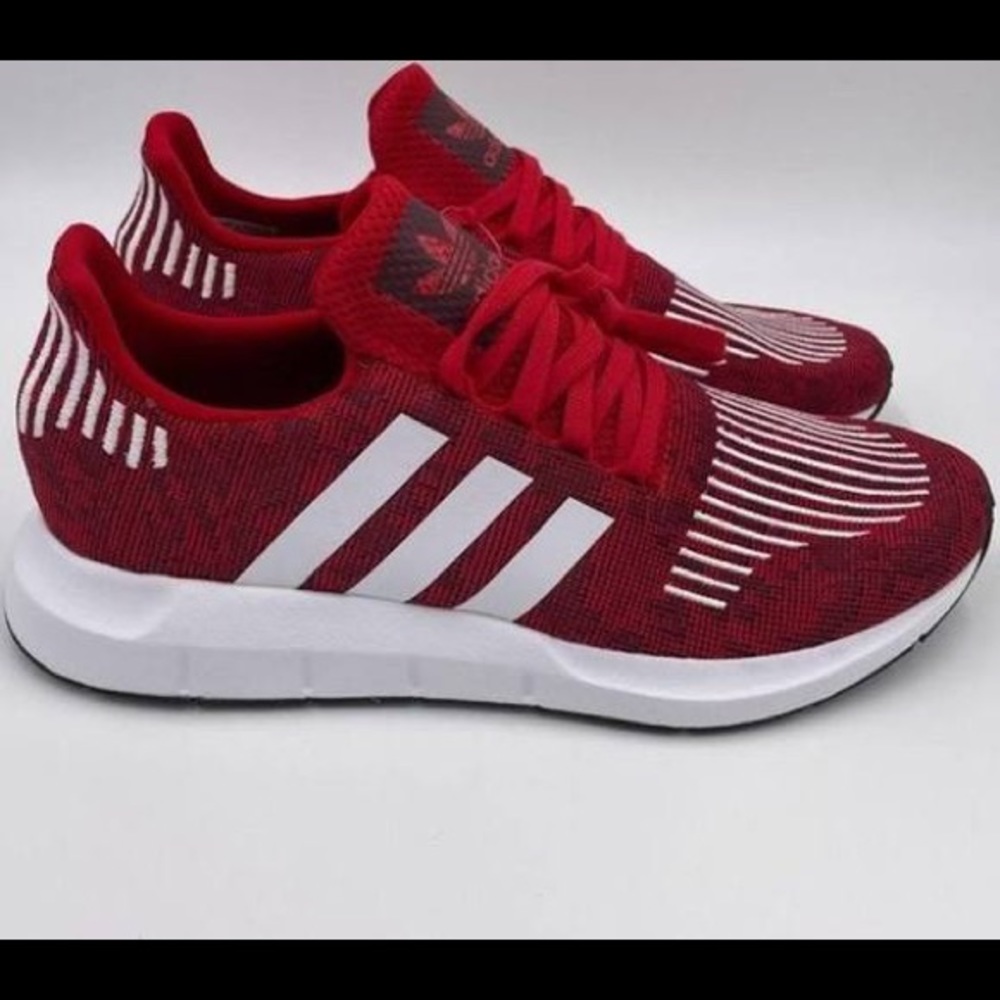 Adidas Swift Run Maroon/White /Scarlet Mens Shoes